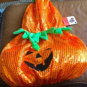 Dog Pumpkin Costume, NWT $10, Size L and XL